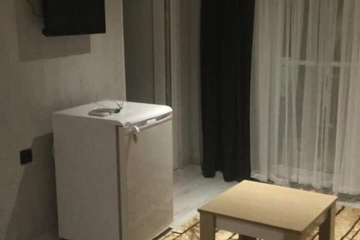 Room 9 of 74