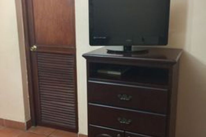 Room 43 of 50