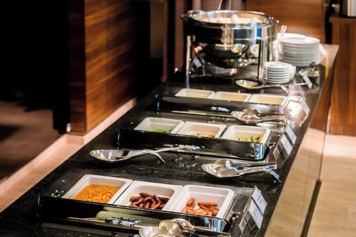 Dining 50 of 81