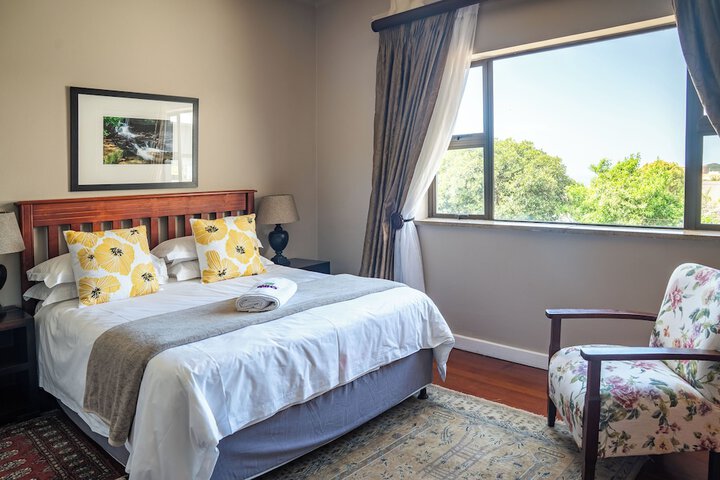 Room 10 of 26