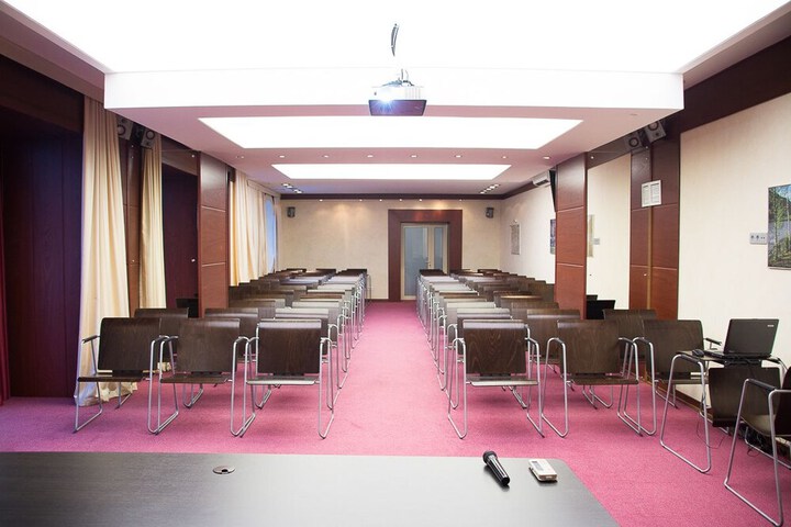 Meeting 8 of 87