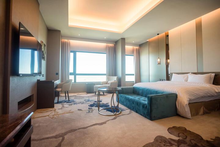 Room 21 of 43