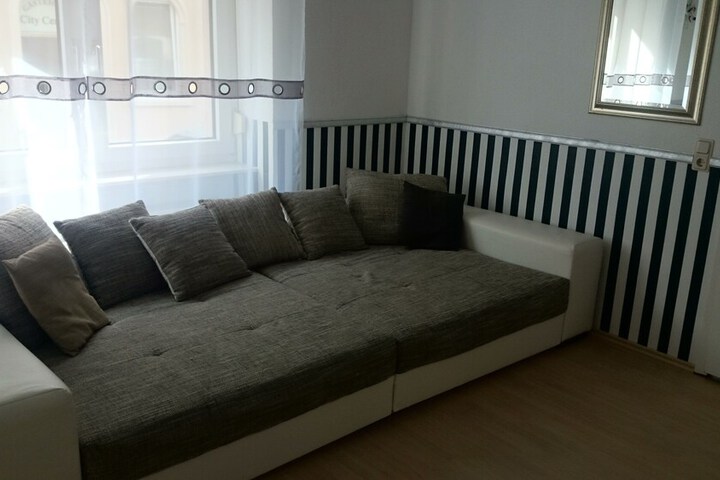 Room 28 of 41