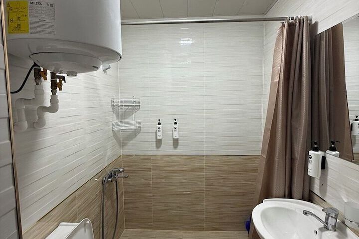 Room 14 of 19