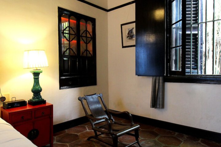 Room 10 of 151