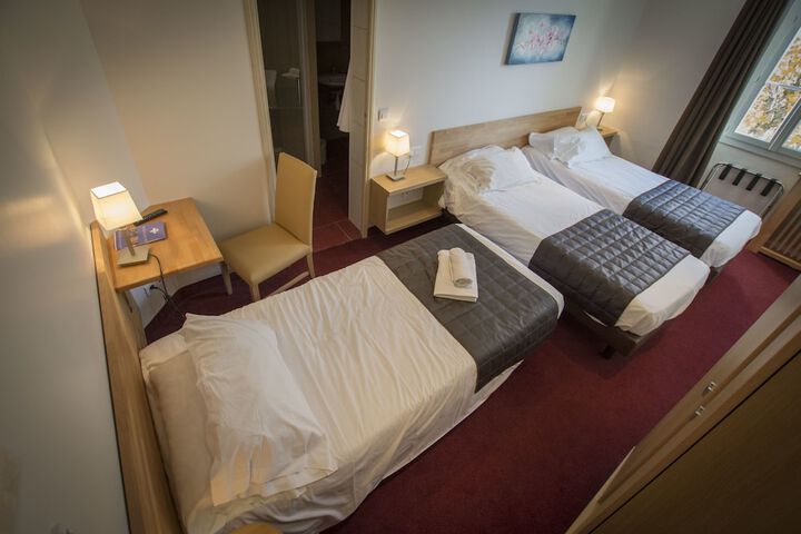 Room 4 of 55