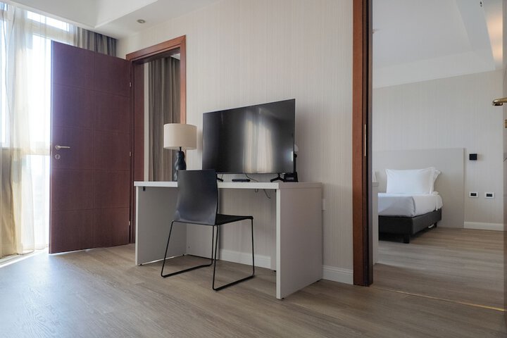 Room 20 of 84