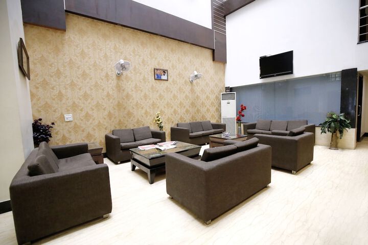 Guest Lobby