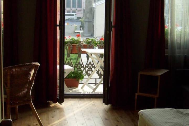 Room 29 of 73