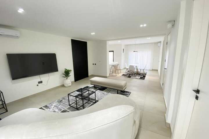 Room 5 of 36
