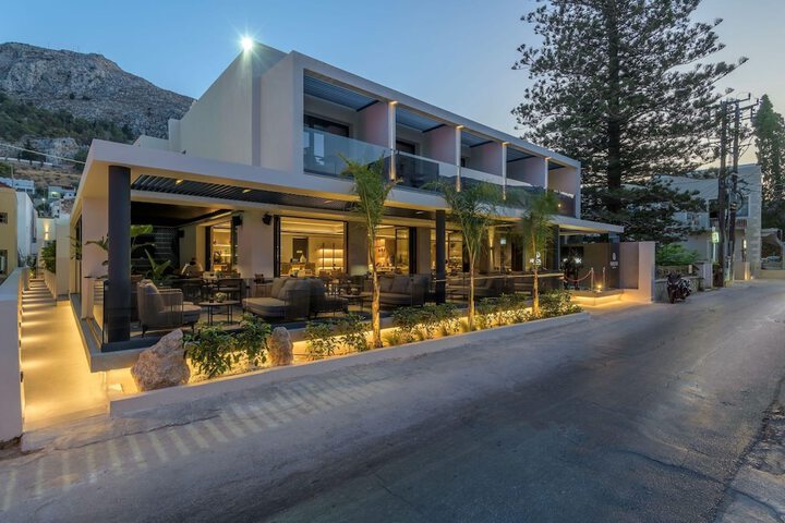 Hotel 60 of 63