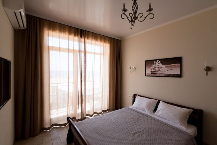 Room 29 of 43