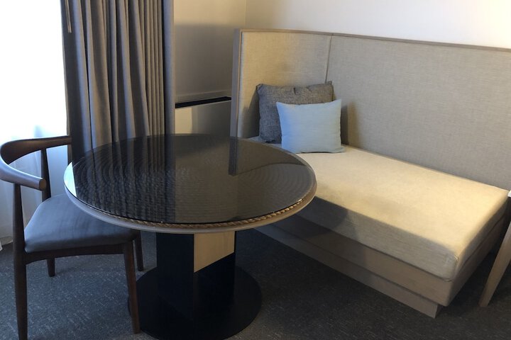 Room 13 of 61
