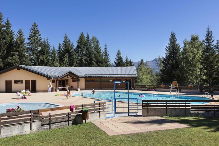 Pool 38 of 47