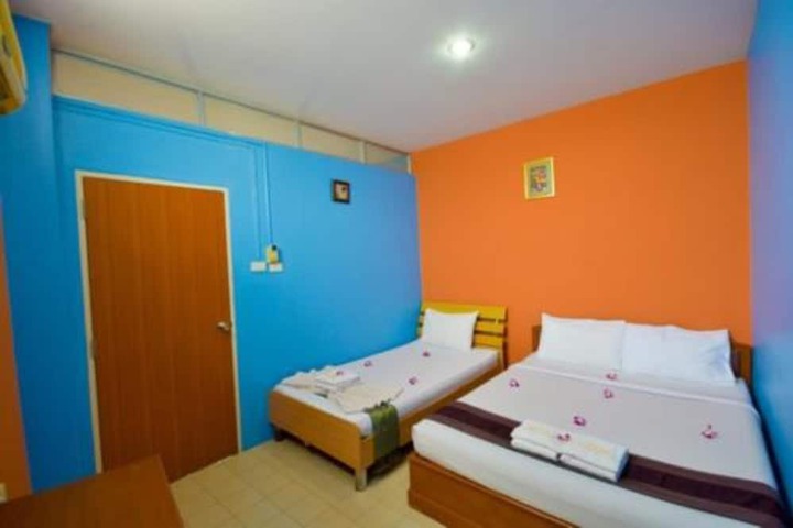 Room 3 of 30