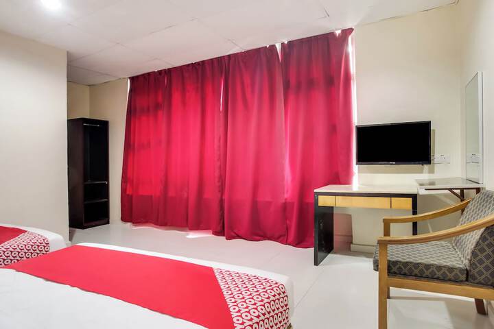 Room 24 of 54