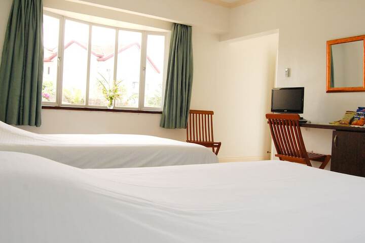 Room 11 of 65