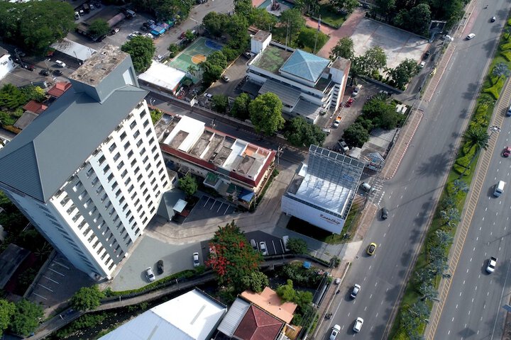 Hotel 58 of 63