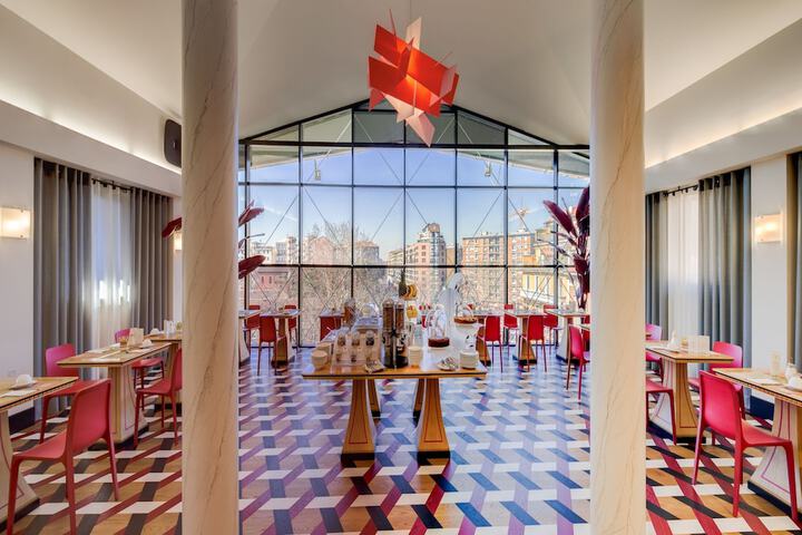 Breakfast area