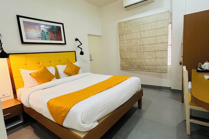 Room 40 of 167