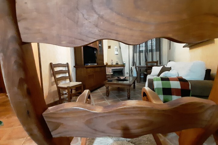 Room 37 of 48