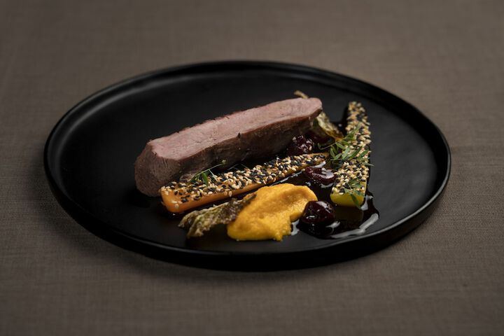 Dining 39 of 79