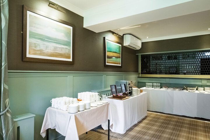 Dining 105 of 134