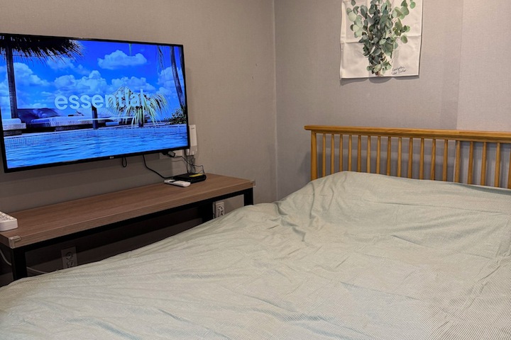 Room 29 of 42