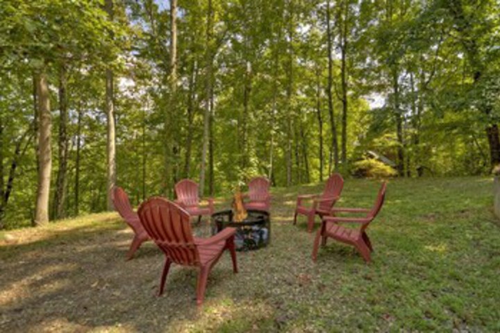 Property Grounds 28 of 38