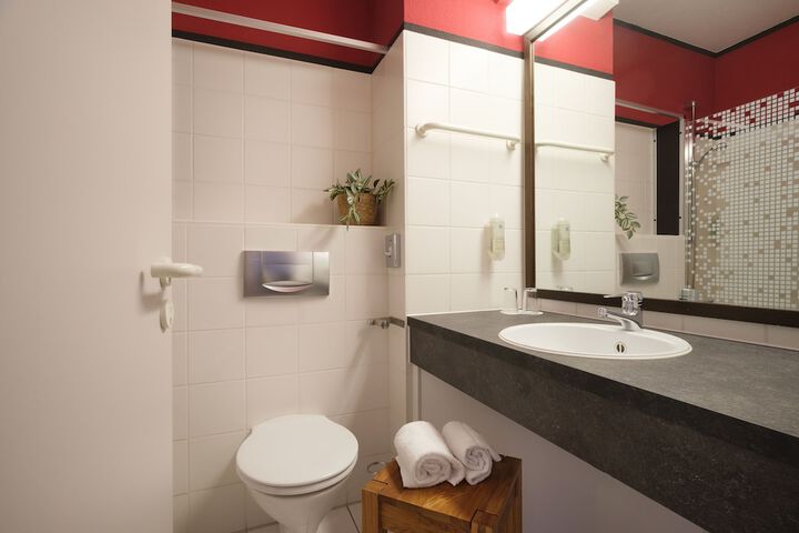 Clean Restrooms