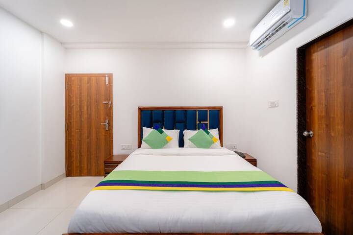 Room 13 of 47