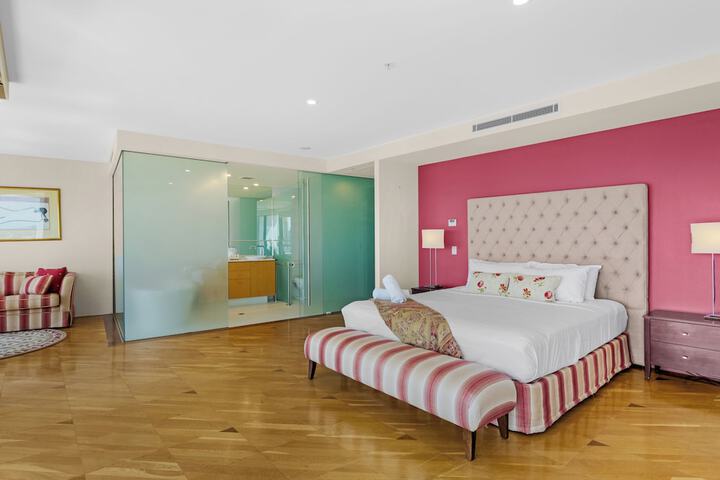 Room 186 of 311