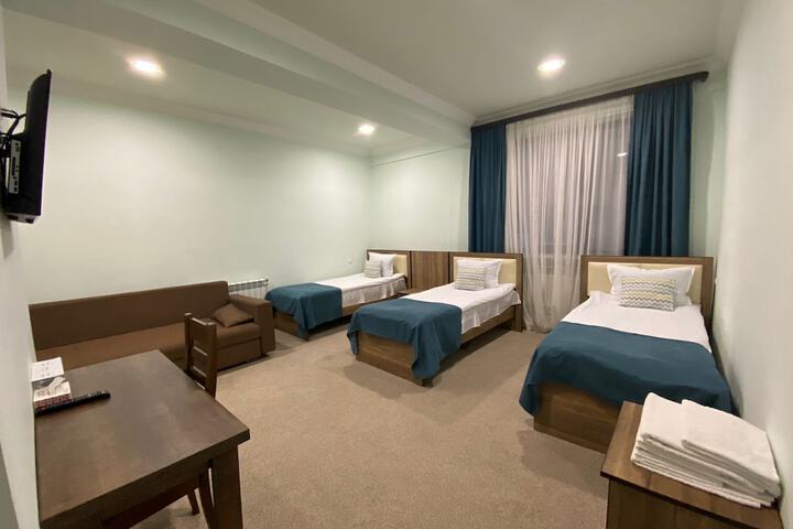 Room 15 of 34
