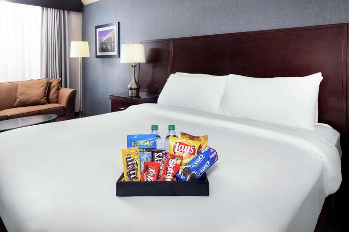Double Accessible King Size Bed (8 of 8)