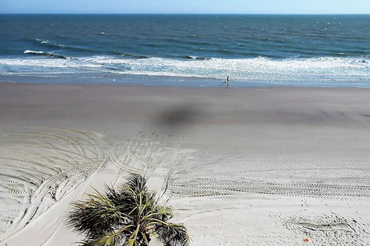 Beach 14 of 17