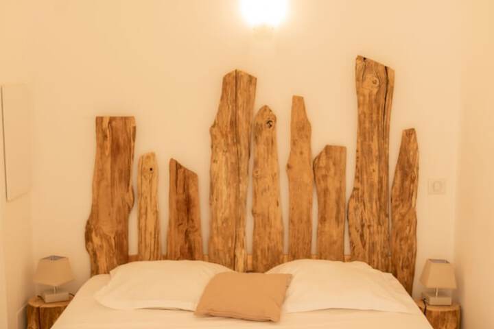 Room 4 of 26