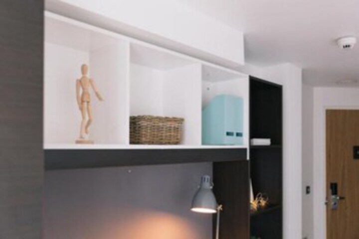 Room 51 of 93