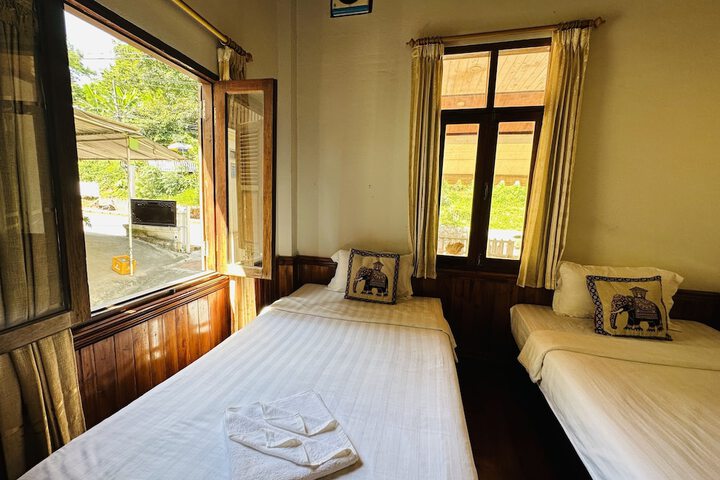 Room 63 of 149