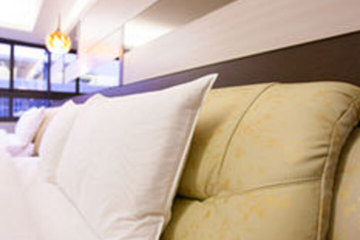 Room 15 of 22