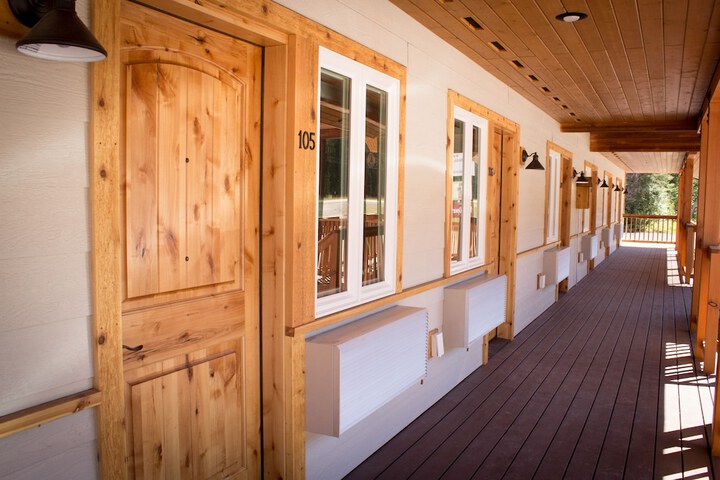 Halfway Hotel in Essex, MT