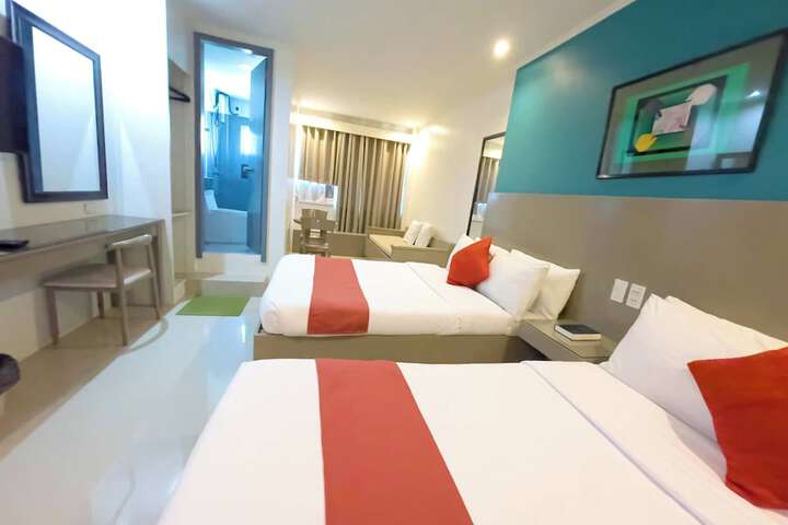 Room 21 of 62