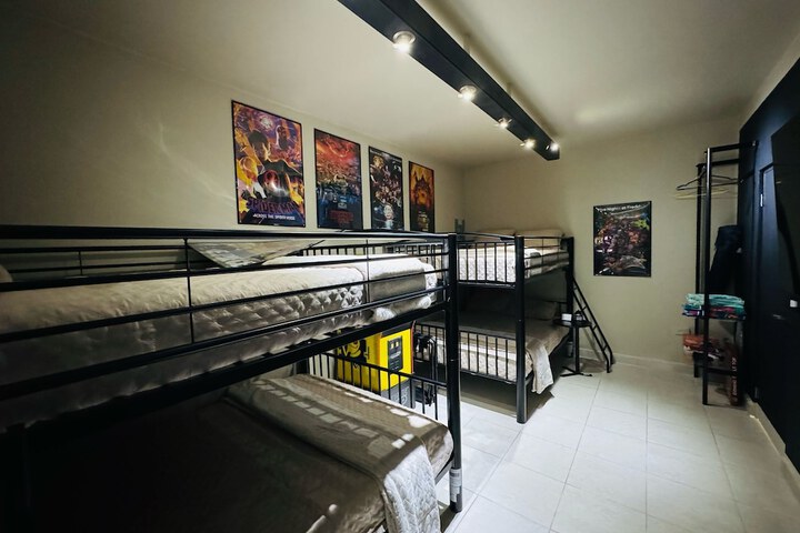 Room 51 of 224