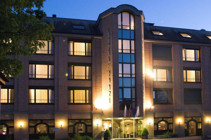 Hotel 48 of 49