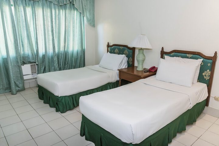 Room 15 of 55