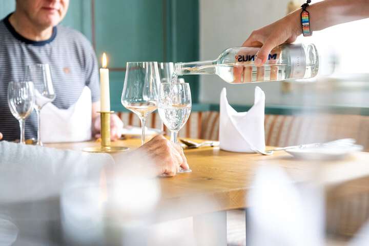 Dining 57 of 70