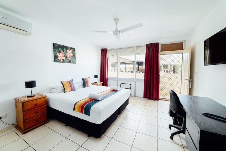 Room 15 of 82