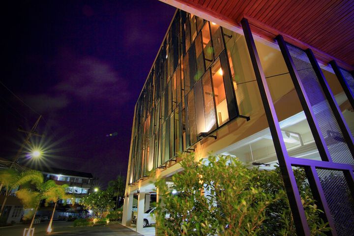 Hotel 27 of 27