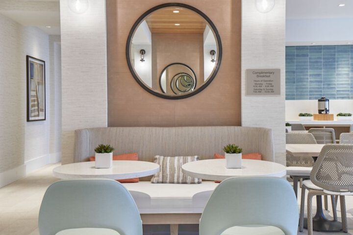 Breakfast/Coffee Service 56 of 89