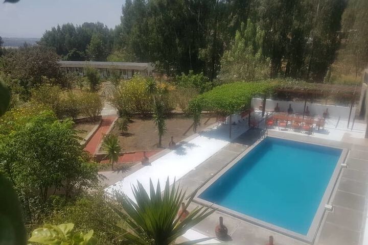 Pool 26 of 83