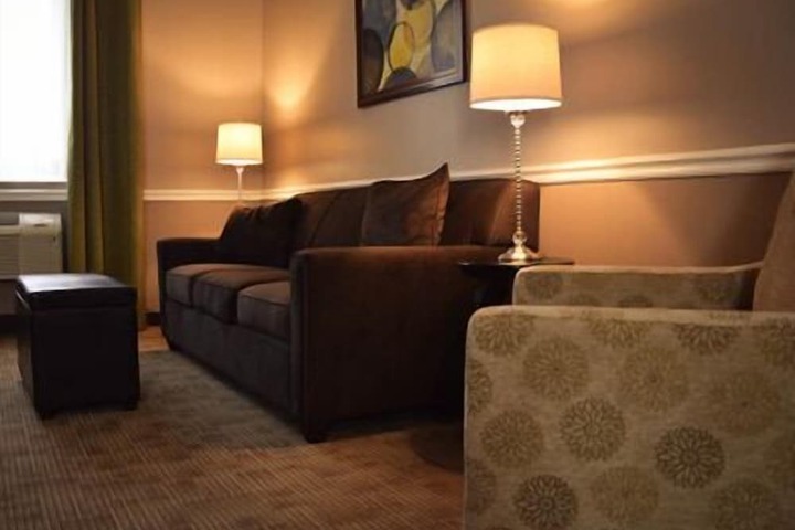 Room 29 of 42